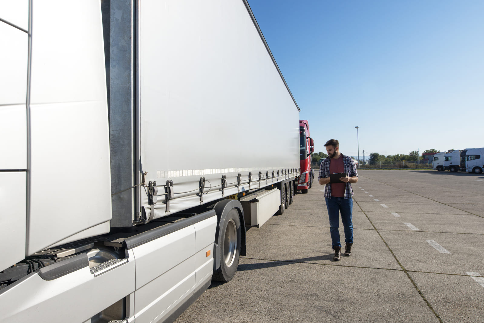 Current Full Truck Load Rates in Australia August 2023